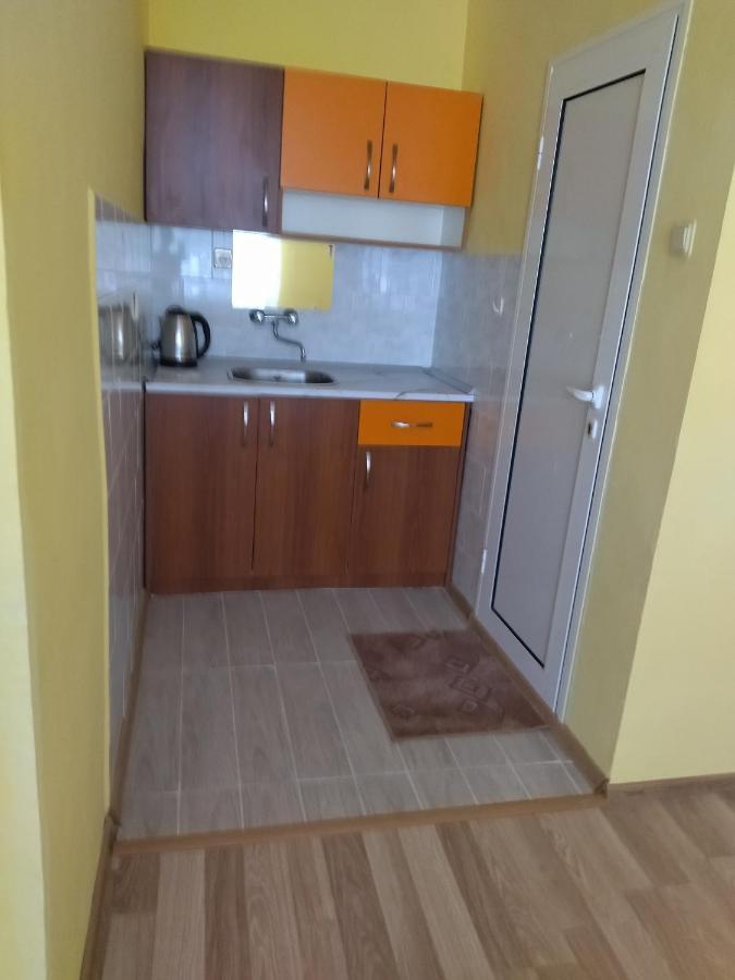 Фамилна Къща Джоко Hotel Kiten  Buitenkant foto